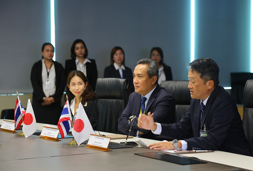 Distributorship Agreement Signing Ceremony